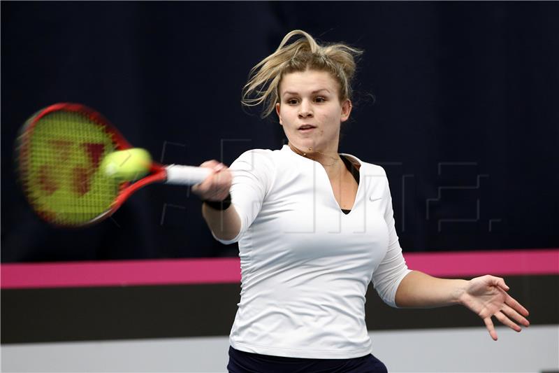 FED Cup, Hrvatska protiv Mađarske, Fett - Jani