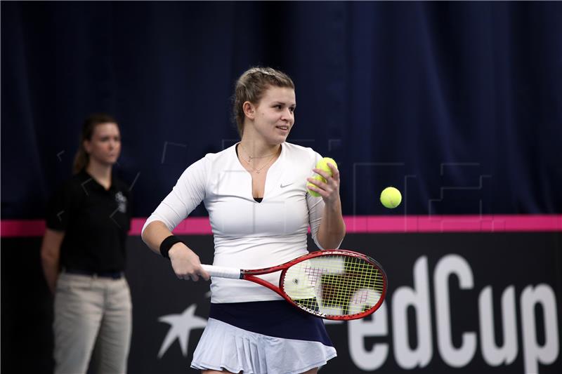 FED Cup, Hrvatska protiv Mađarske, Fett - Jani