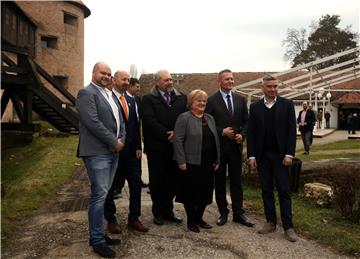 Potpisivanje aneksa sporazuma o zajedničkom nastupu na predstojećim izborima za Europski parlament stranaka Amsterdamske koalicije i Laburista