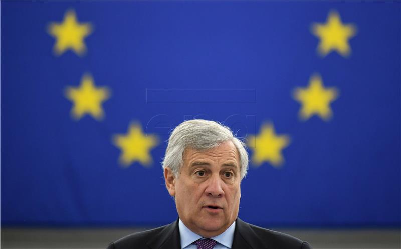 Tajani se ispričava "ako je krivo shvaćen"