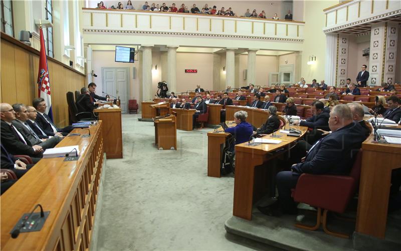 Parliament to vote on interpellation, referenda signature verification reports