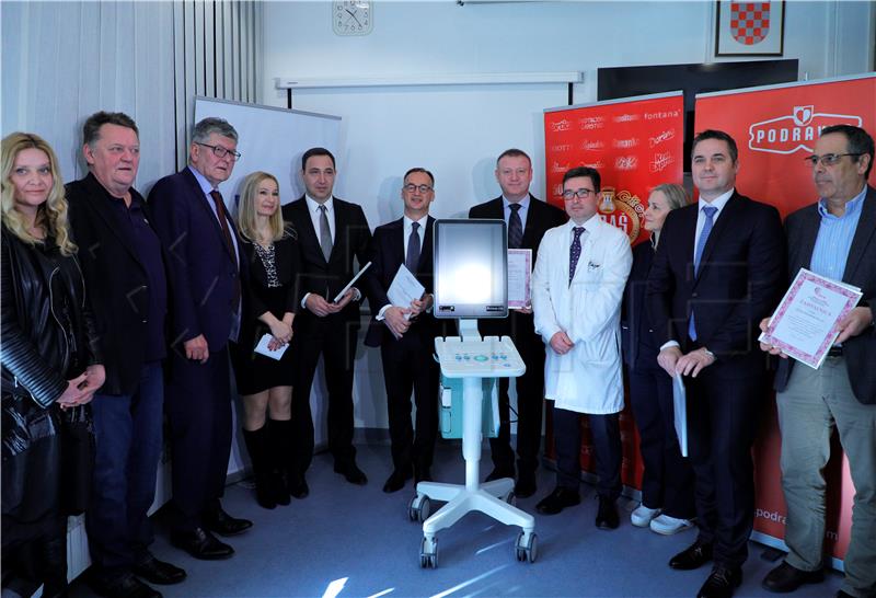 Zagreb hospital receives donation on International Childhood Cancer Day 