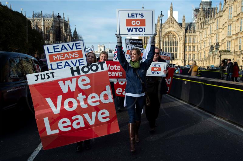 Plenković: Theresa May čisti nered koji je ostavio Cameron