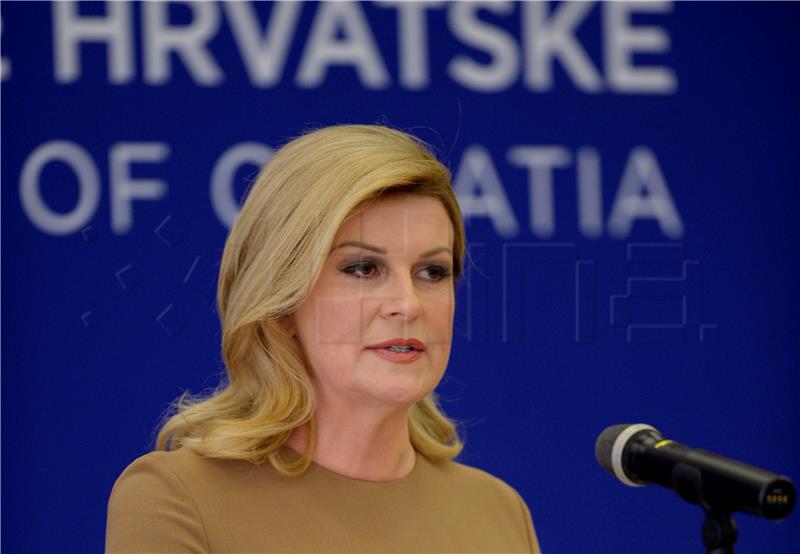 Grabar-Kitarovic: No reciprocal visit to Serbia until issue of war's missing persons resolved