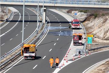 Prometna nezgoda na autocesti A1 kod Ravče