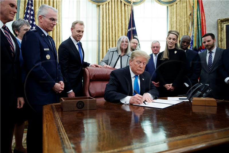 USA TRUMP SPACE FORCE