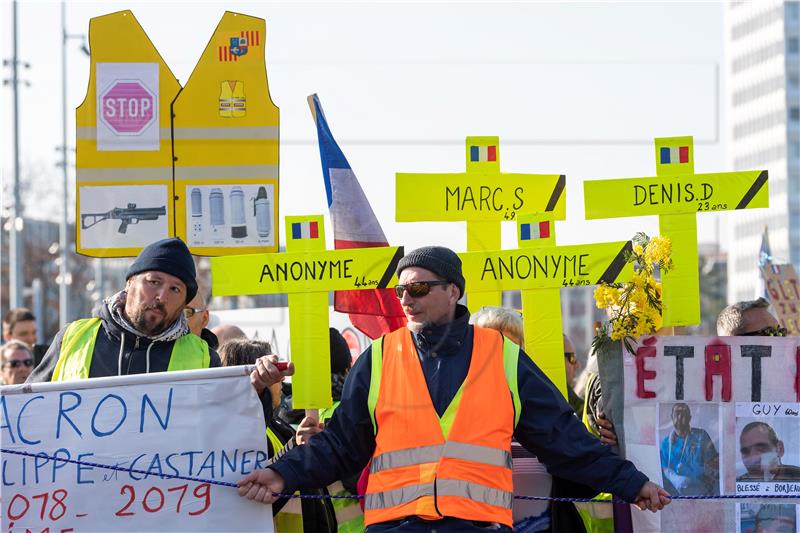 SWITZERLAND FRANCE UN YELLOW VESTS