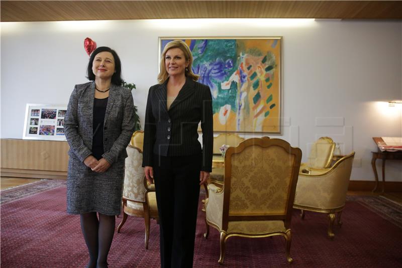 Grabar-Kitarovic: Croatia protects minorities and expects others to do the same