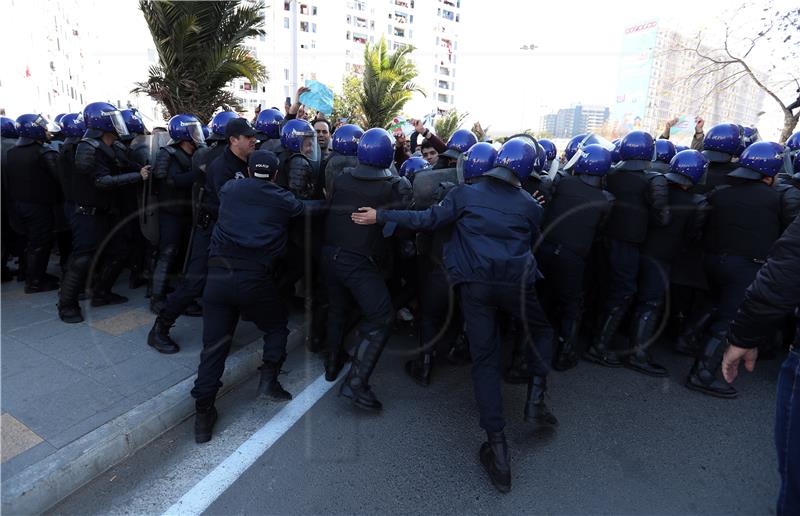 ALGERIA PROTEST