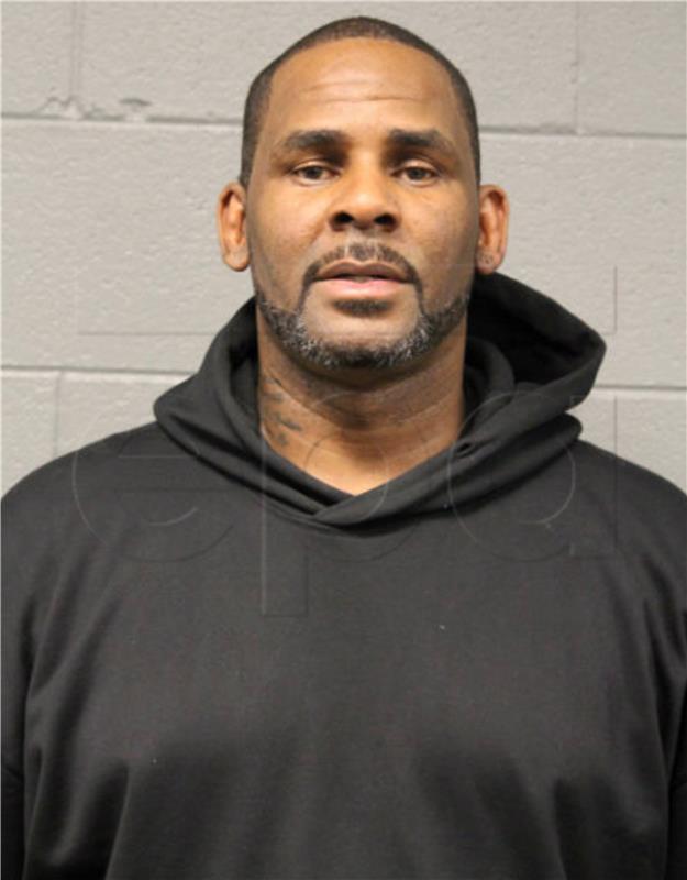 USA R. KELLY ARRESTED