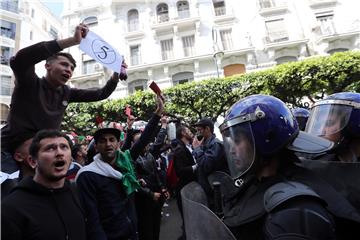 ALGERIA PROTEST