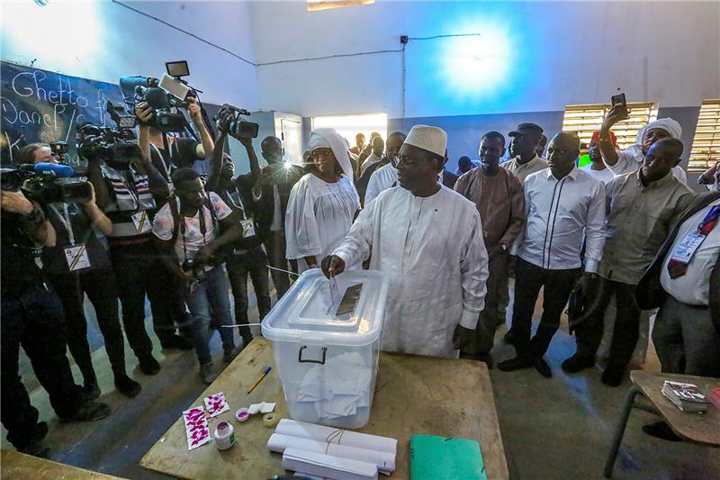 Senegalski predsjednik Sall ponovno izabran 