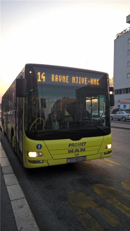 Kazneno prijavljen nasilnik koji je demolirao autobus u Solinu