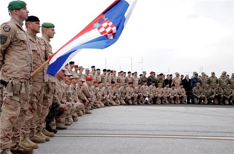 MORH:  Svečano ispraćen 10. HRVCON u NATO misiju u Afganistan