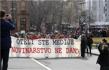 Prosvjed "Oteli ste medije, novinarstvo ne damo!"