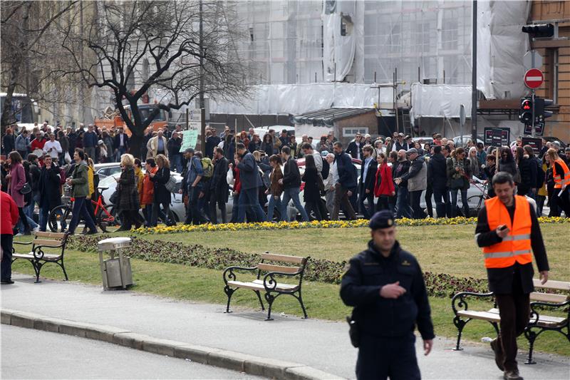 Prosvjed "Oteli ste medije, novinarstvo ne damo!"