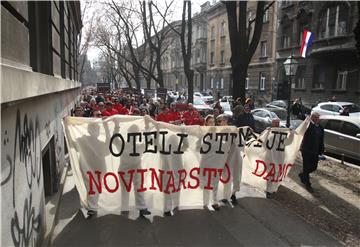 Prosvjed "Oteli ste medije, novinarstvo ne damo!"