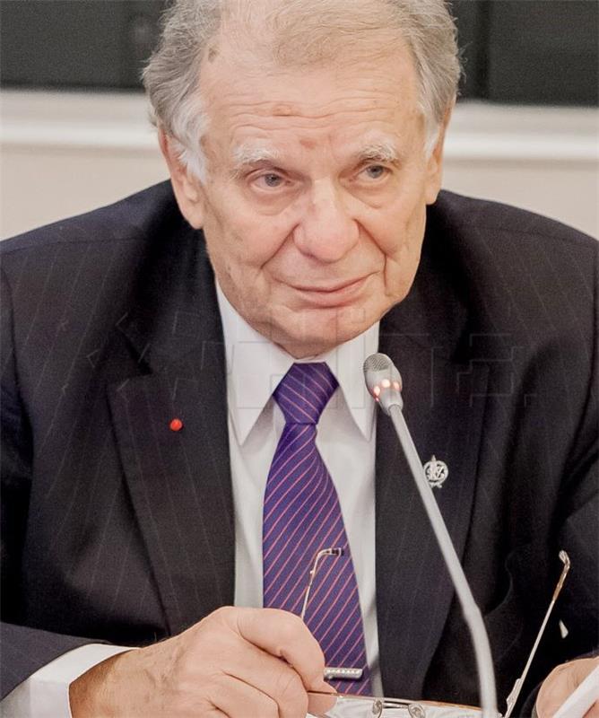 Preminuo ruski nobelovac Alferov