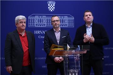 Konferencija za medije Kluba zastupnika Mosta