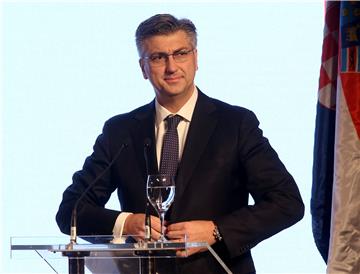 Plenković: Rješenje za Uljanik mora biti održivo i usklađeno s EU-ovom regulativom