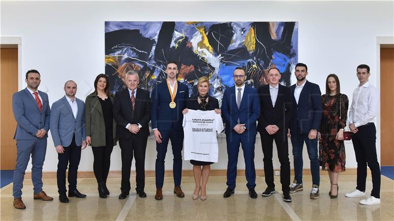 Predsjednica Republike primila izaslanstvo Karate kluba Hercegovina - Zagreb