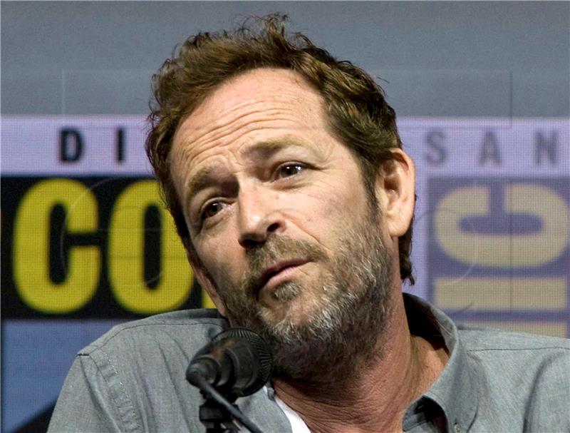 Luke Perry, zvijezda "Beverly Hillsa, 90210" umro u 52. godini