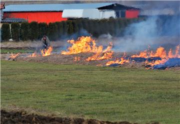 Policijske uprave: Svako nekontrolirano loženje vatre na otvorenom može izazvati požar