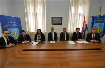 EUR 1.6 million agreement on reconstruction of Benkovac old town signed