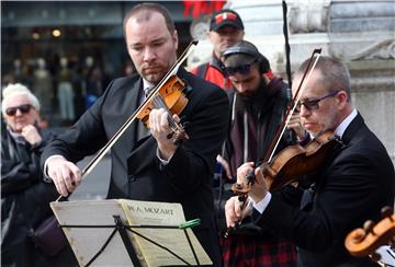 Koncert Zagrebačkih solista u centru Zagreba