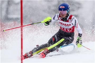 Slalom Špindleruv Mlyn: Shiffrin vodeća nakon prve vožnje