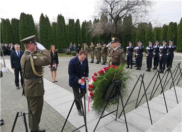 Dan hrvatskih braniteljica i branitelja Vukovara