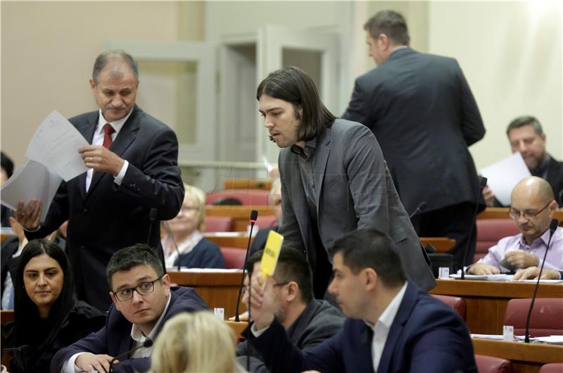 Opposition: Resignation offered by Minister Zalac just a show for the public