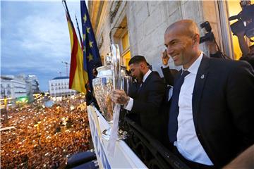 (FILE) SPAIN SOCCER ZIDANE