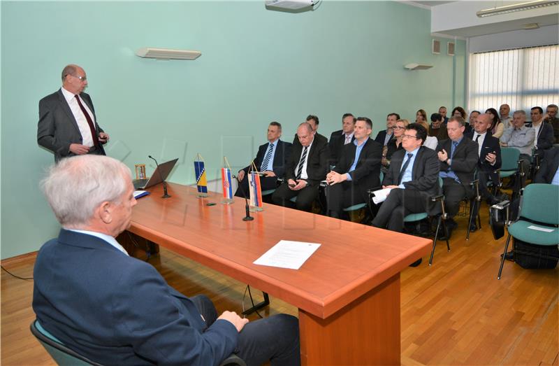 Konferencija na temu cestovnog povezivanja Hrvatske, Slovenije i BiH