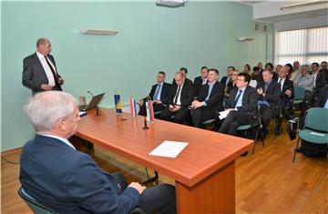 Konferencija na temu cestovnog povezivanja Hrvatske, Slovenije i BiH