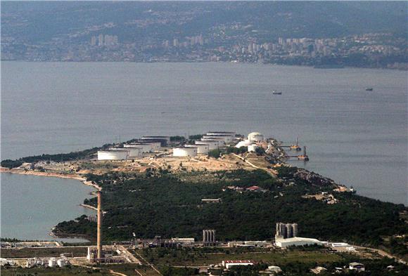 U.S. ambassador says LNG terminal will be very valuable asset for Croatia