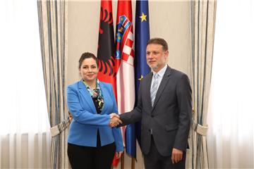 Croatian parliament speaker receives Albania's defence minister