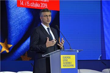 Neum: Plenković održao uvodno predavanje na znanstveno-stručnom skupu "Europski ustav za Bosnu i Hercegovinu"