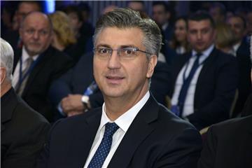 Neum: Plenković održao uvodno predavanje na znanstveno-stručnom skupu "Europski ustav za Bosnu i Hercegovinu"