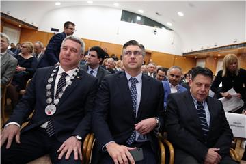 Plenković ponovio da su besmislene optužbe iz BiH o naoružavanju radikalnih islamista