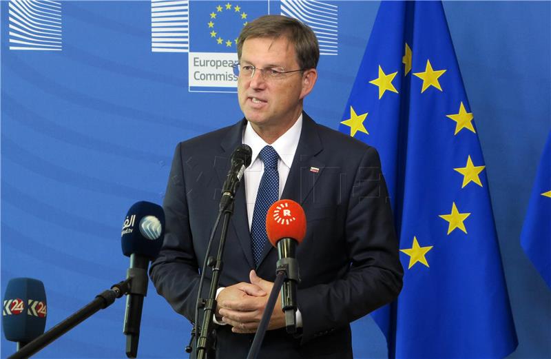 Cerar denies Slovenia will withdraw recognition of Kosovo