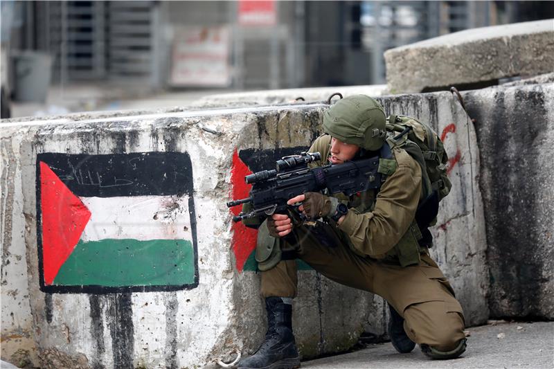 MIDEAST PALESTINIANS ISRAEL HEBRON CLASHES