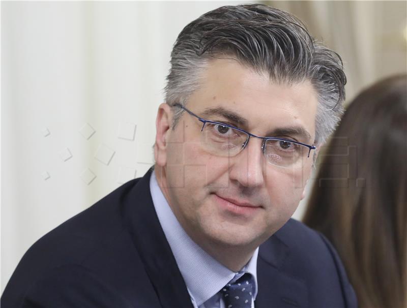 Plenkovic visits Brajdica terminal worth some EUR 30 mn