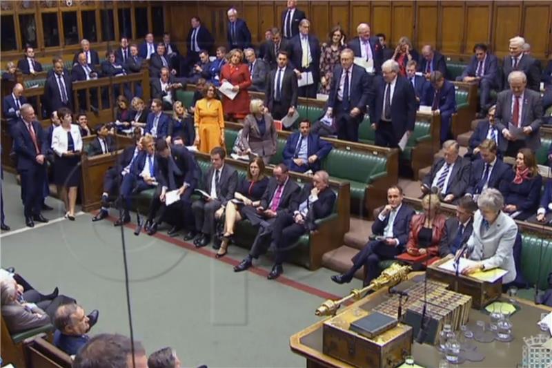 Britanska vlada poziva na "realizam" oko brexita nakon što je parlament preuzeo kontrolu