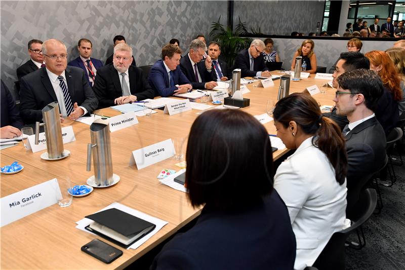 AUSTRALIA GOVERNMENT SOCIAL MEDIA MEETING