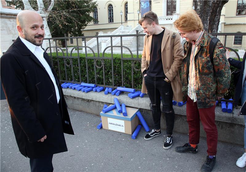 Prosvjed protiv odluke da se Milanu Bandiću dodijeli počasni doktorat Sveučilišta u Zagrebu