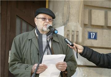 Obilježje Kamen spoticanja postavljeno u Rijeci