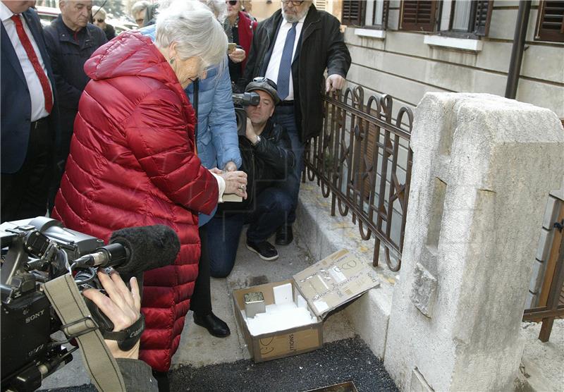 Obilježje Kamen spoticanja postavljeno u Rijeci