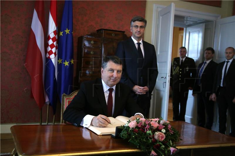 Premijer Plenković primio latvijskog predsjednika Vejonisa