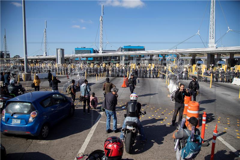 (FILE) MEXICO USA TRUMP BORDER